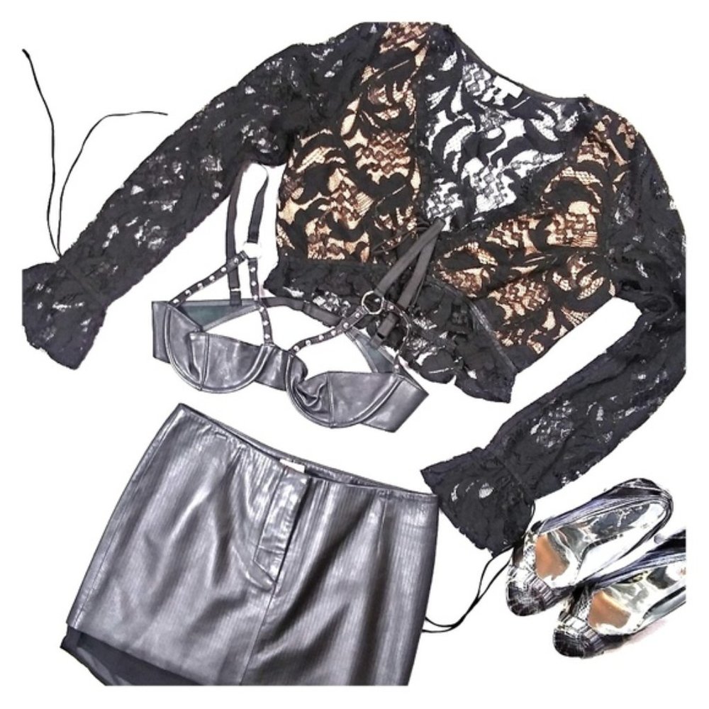 "Sophia" Cropped Lace Top with Long Sleeves, sz L - Picture 2 of 7